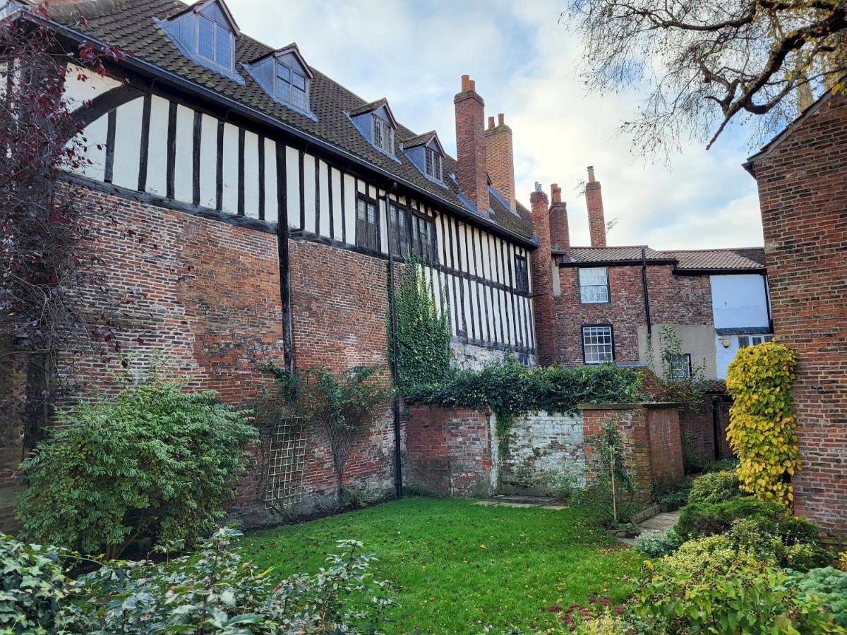 York Minster Garden Apartment Exterior photo