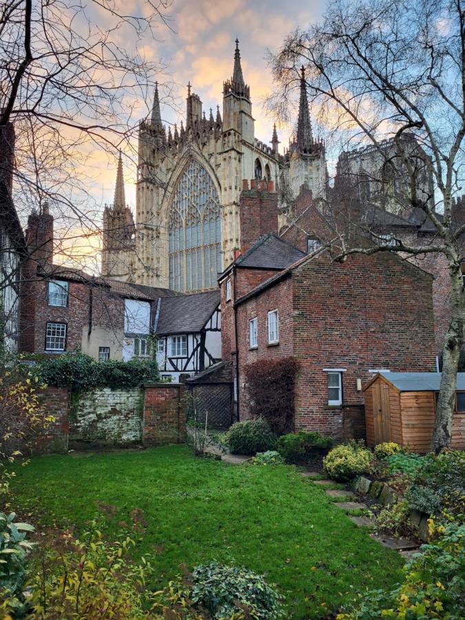 York Minster Garden Apartment Exterior photo